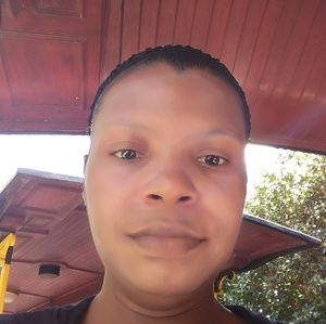 Meet your Posher, Latoya